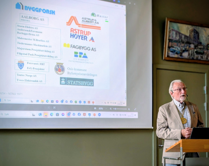 26.8: Presidentens møte